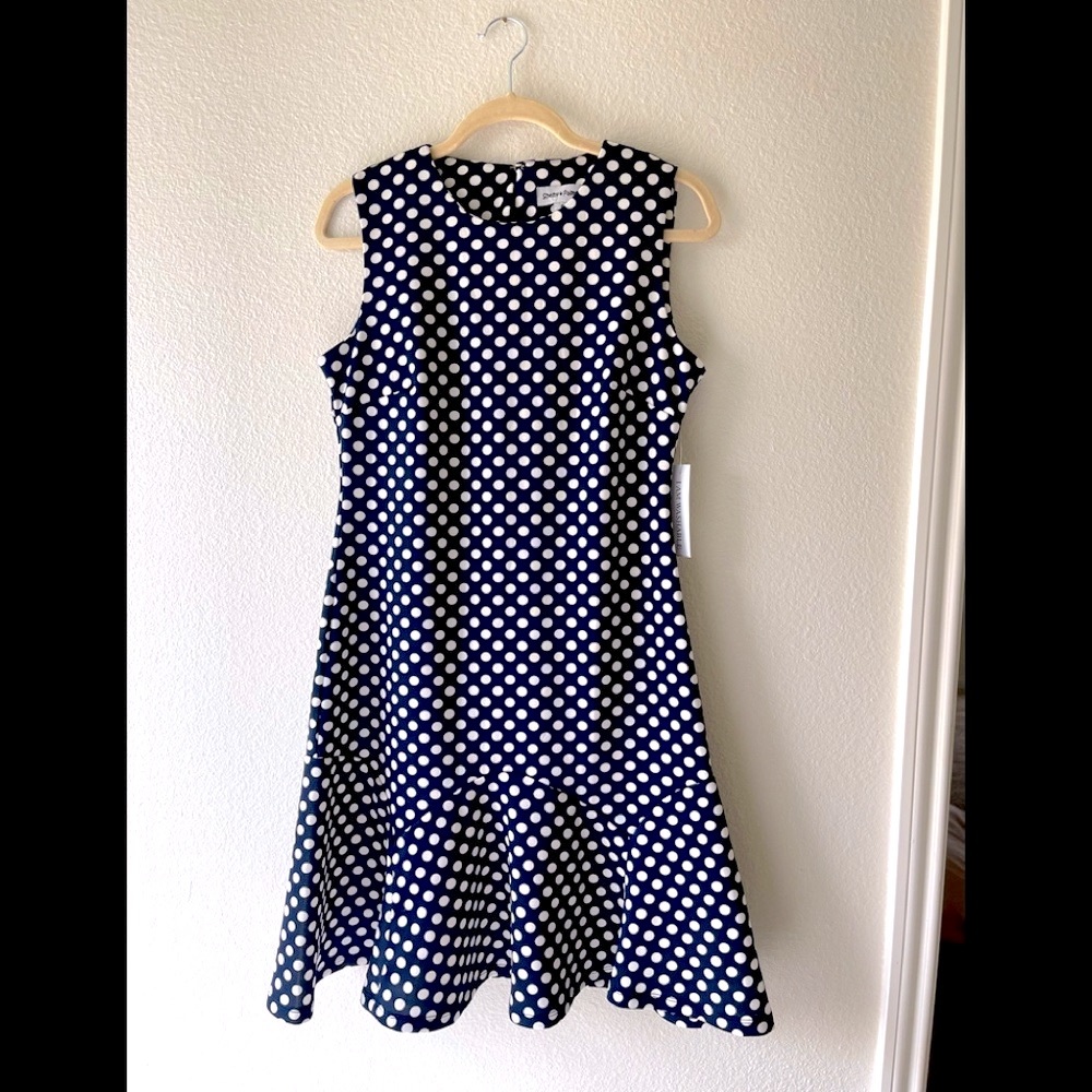 Shelby and Palmer polka dot navy and white, size 8 - Picture 3 of 5